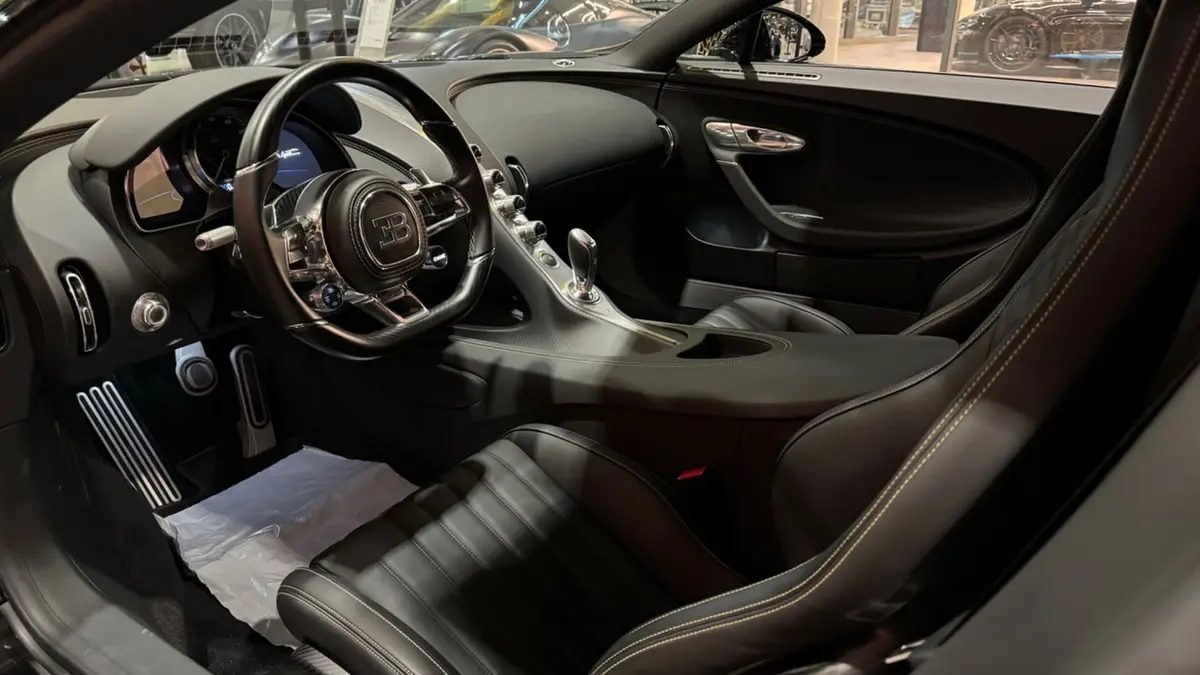Bugatti Chiron 110 Ani 2019, interior — Priveo Cars, Europe