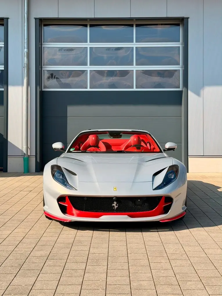 Ferrari 812 GTS 2024, front view — Priveo Cars, Europe