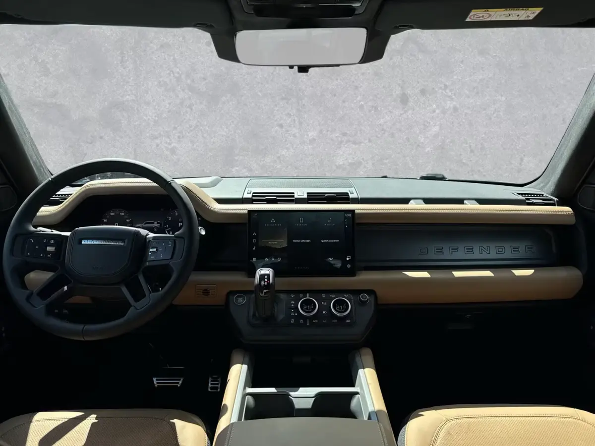 Land Rover Defender 2024, rear view — Priveo Cars, Europe
