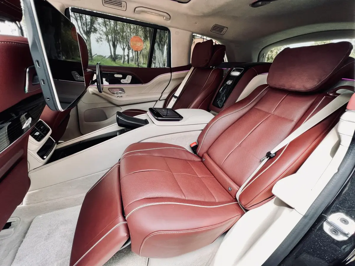Mercedes Benz GLS Maybach 2022, interior — Priveo Cars, Europe