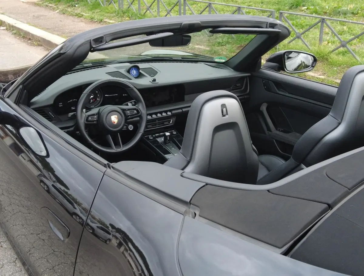 Porsche 992 Carrera 4 GTS Cabrio 2024, interior — Priveo Cars, Europe
