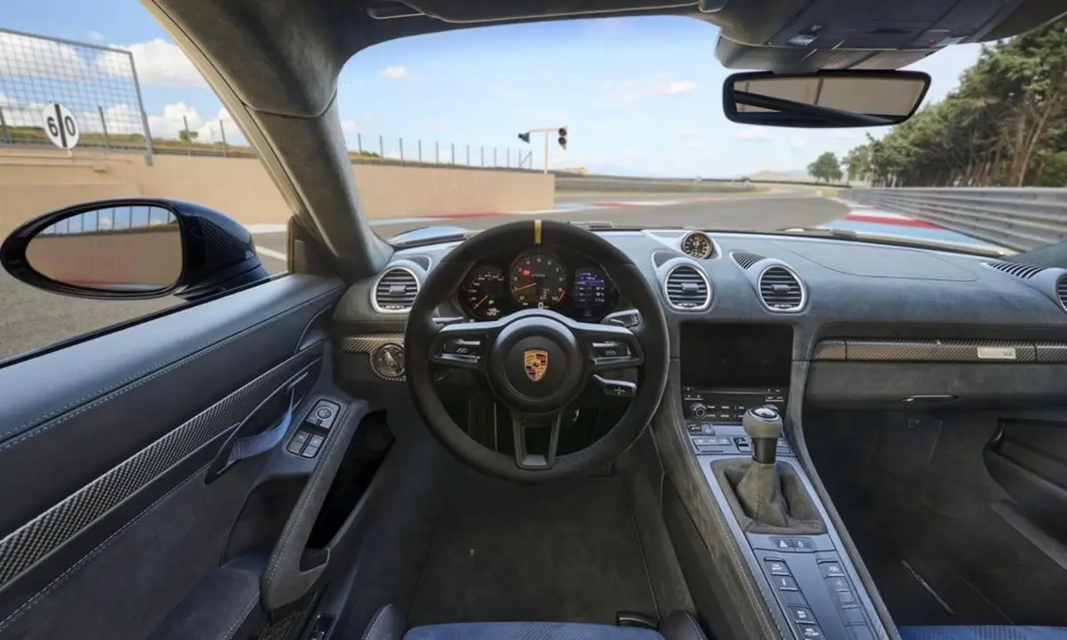 Porsche GT4 RS 2024, exterior — Priveo Cars, Europe