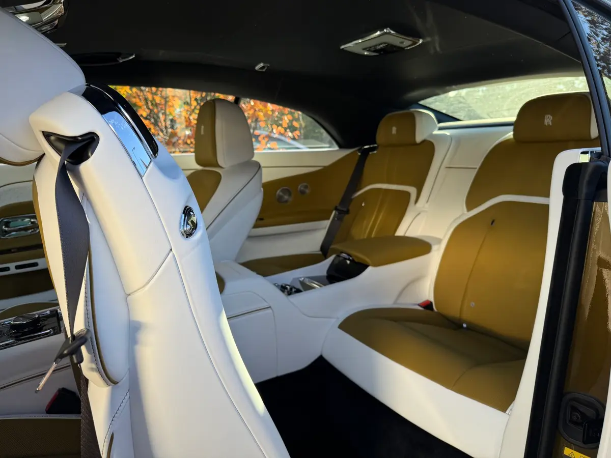 Rolls-Royce Spectre 2024, interior — Priveo Cars, Europe